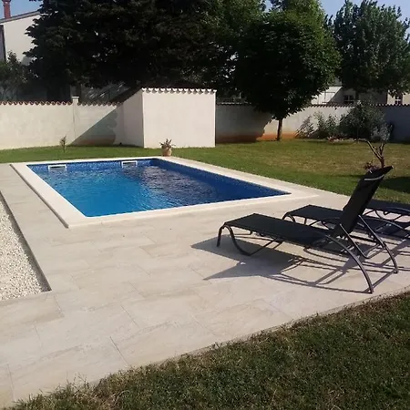Kira Holiday home Fazana